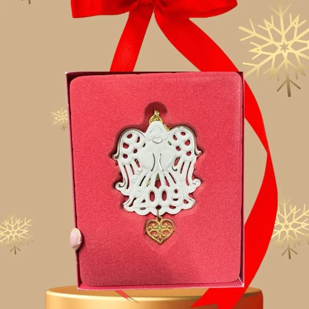 Lenox White Angel‎ Ornament 2009